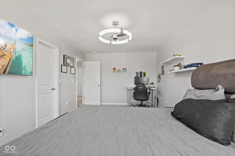 Photo of 9133 Thames Drive, Avon, IN