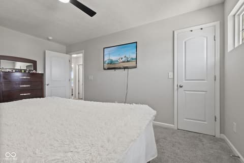 Photo of 9133 Thames Drive, Avon, IN