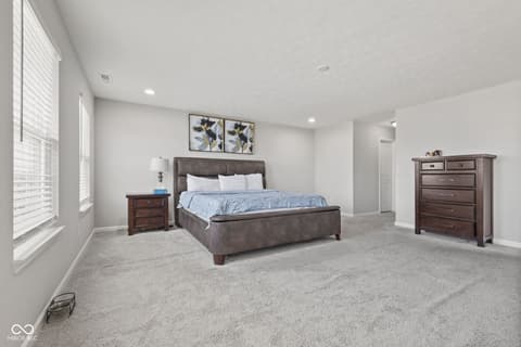 Photo of 9133 Thames Drive, Avon, IN