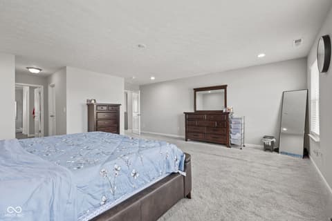 Photo of 9133 Thames Drive, Avon, IN