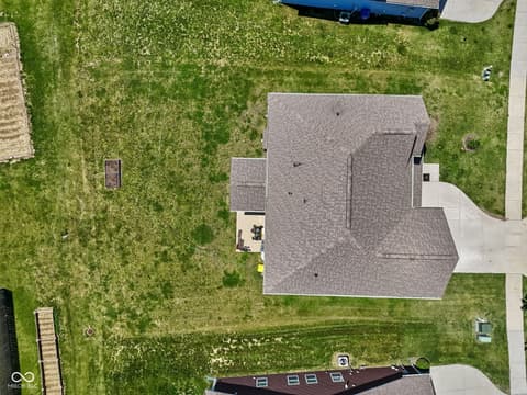 Photo of 9133 Thames Drive, Avon, IN