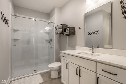 Photo of 622 E 10th Street, Indianapolis, IN