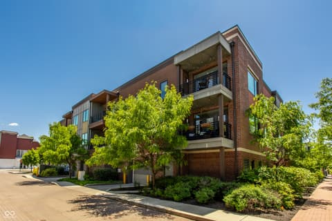 Photo of 622 E 10th Street, Indianapolis, IN
