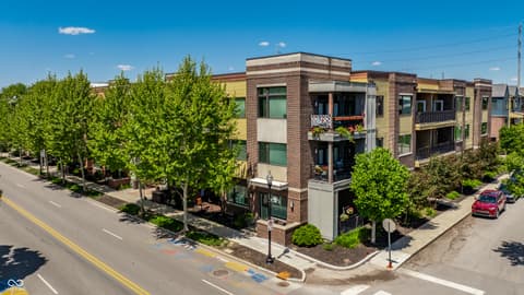 Photo of 622 E 10th Street, Indianapolis, IN