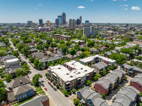 Photo of 622 E 10th Street, Indianapolis, IN