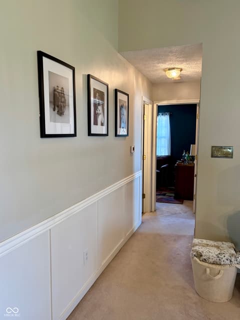 Photo of 1059 Lake Drive E, Brownsburg, IN