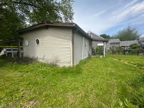 Photo of 1051 John Street, Frankfort, IN