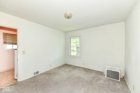 Photo of 2550 S Pennsylvania Street, Indianapolis, IN