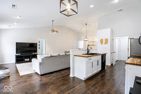 Photo of 5843 Minden Drive, Indianapolis, IN