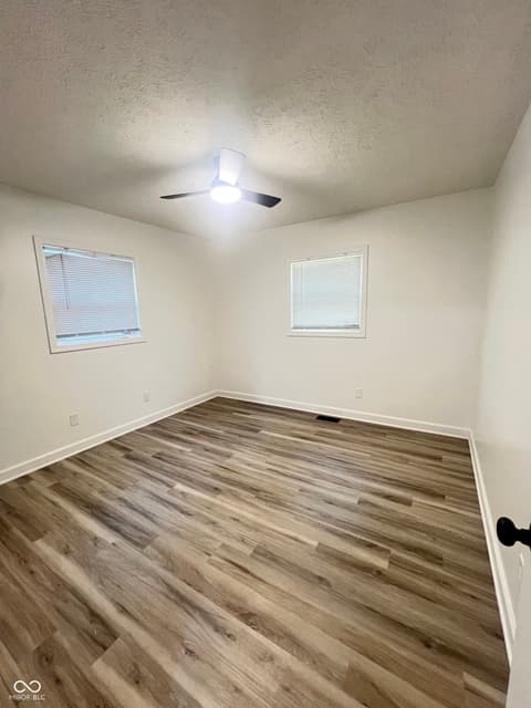 Photo of 330 N Harbison Avenue, Indianapolis, IN