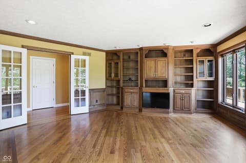 Photo of 13500 Six Points Road, Carmel, IN