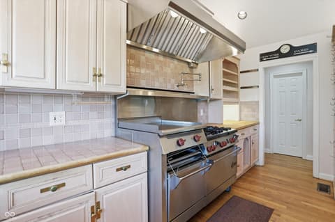 Photo of 13500 Six Points Road, Carmel, IN