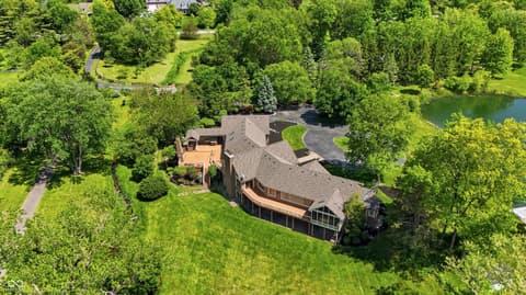 Photo of 13500 Six Points Road, Carmel, IN