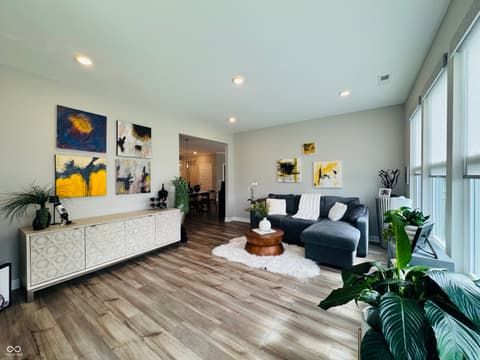 Living room at 11730 Harvester Circle S, Noblesville, IN