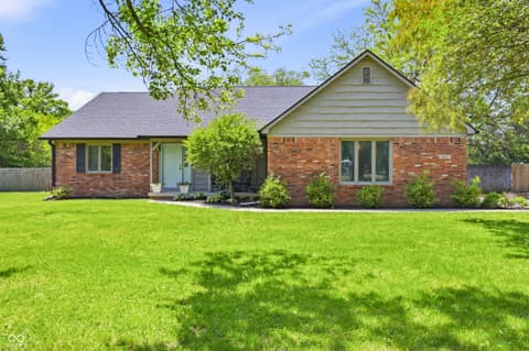 6825 E US Highway 136