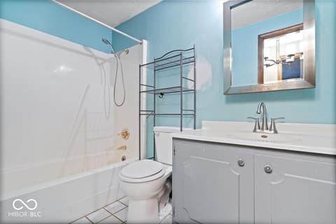 Photo of 1010 Porto Bello Street, Pendleton, IN