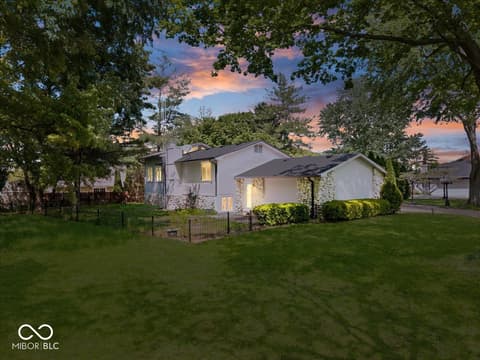 Photo of 1010 Porto Bello Street, Pendleton, IN