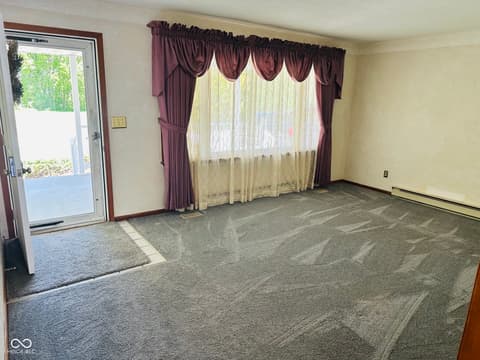 Photo of 4304 Newport Drive, Spencer, IN
