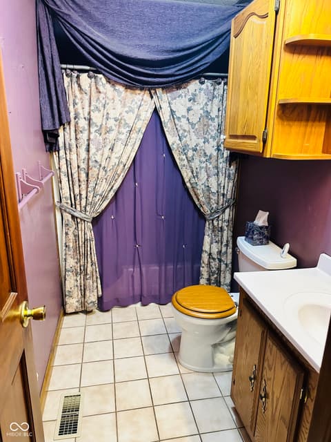 Photo of 4304 Newport Drive, Spencer, IN