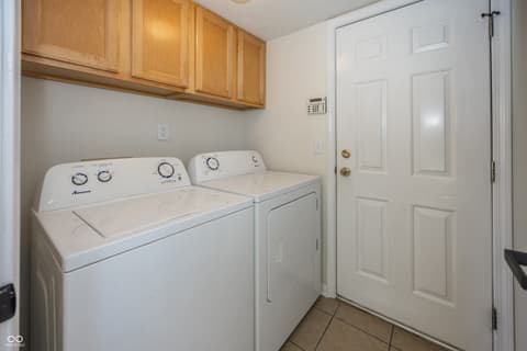 Laundry room at 1225 Dale Hollow Drive, Indianapolis, IN