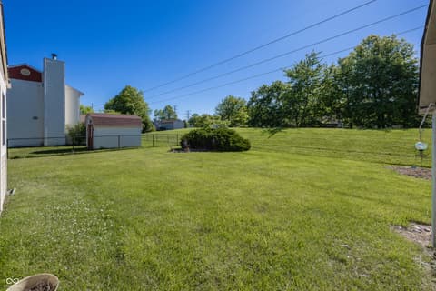 Yard at 1225 Dale Hollow Drive, Indianapolis, IN