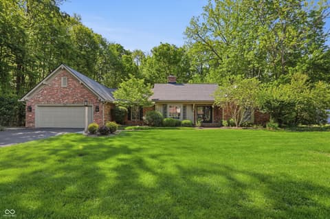 625 Eagle Creek Circle