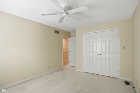 Photo of 625 Eagle Creek Circle, Zionsville, IN