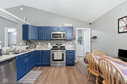 Kitchen at 906 Moonlight Court, Mooresville, IN