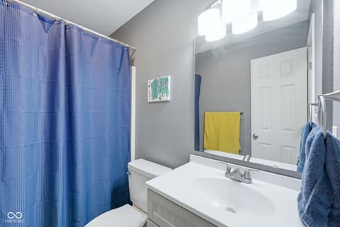 Bathroom at 906 Moonlight Court, Mooresville, IN