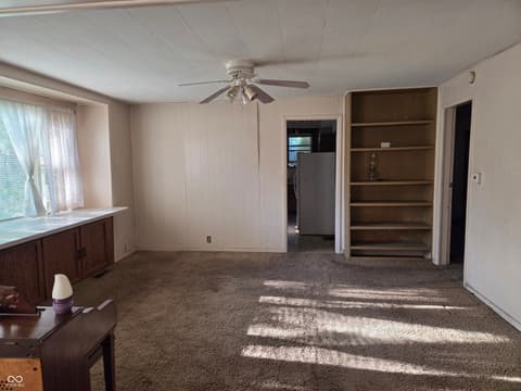 Dining room at 501 Henry Street, Lebanon, IN
