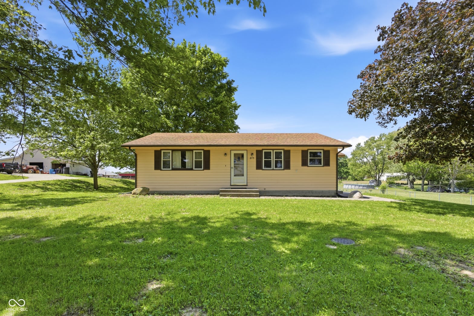 Photo of 875 N 600 W, Anderson, IN