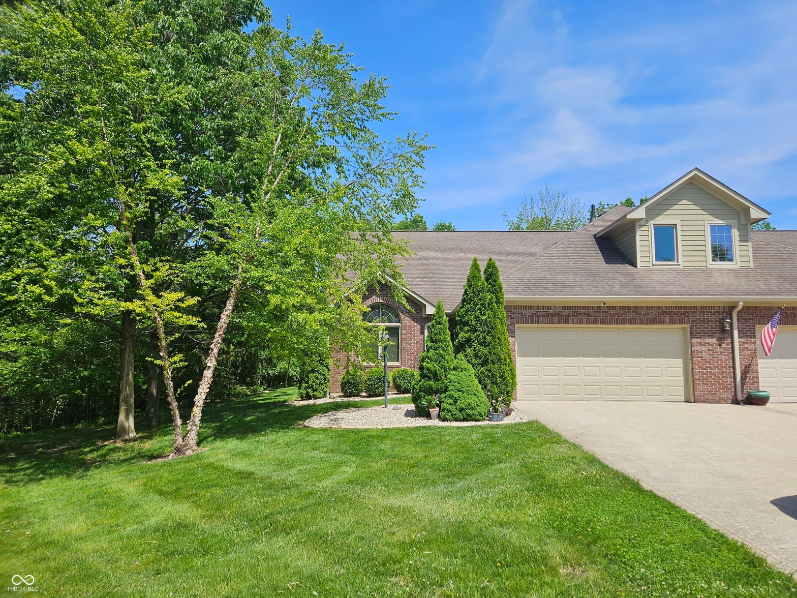 Photo of 1755 Walnut Trace, Greenfield, IN