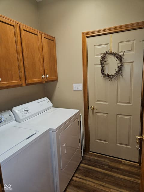 Laundry room at 1755 Walnut Trace, Greenfield, IN