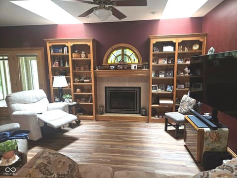Living room at 1755 Walnut Trace, Greenfield, IN