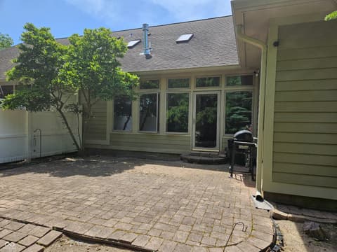 Photo of 1755 Walnut Trace, Greenfield, IN
