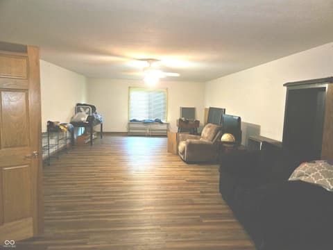 Bonus room at 1755 Walnut Trace, Greenfield, IN