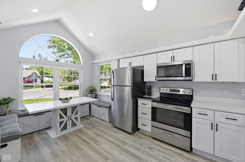 Photo of 6471 Hunters Green Place, Indianapolis, IN