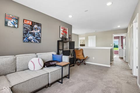 Photo of 1425 Bigleaf Drive, Sheridan, IN