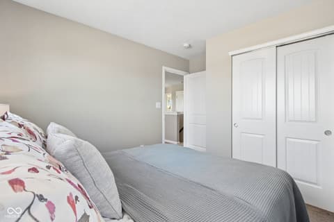 Photo of 1425 Bigleaf Drive, Sheridan, IN
