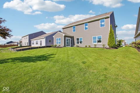 Photo of 1425 Bigleaf Drive, Sheridan, IN