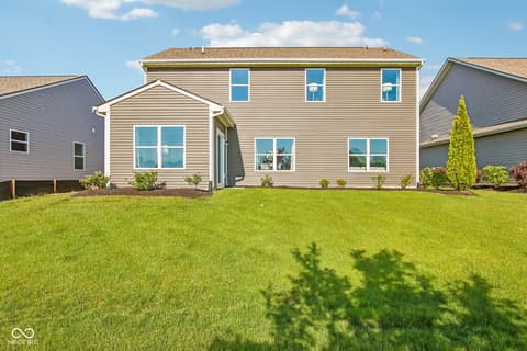 Photo of 1425 Bigleaf Drive, Sheridan, IN