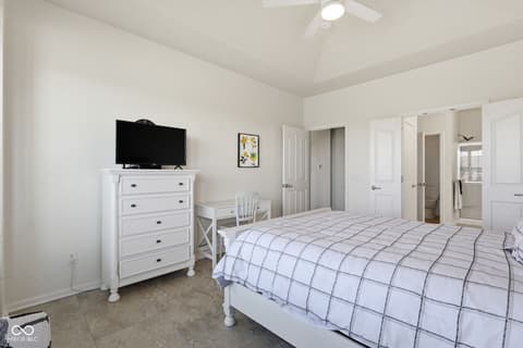 Photo of 12971 Pinner Avenue, Fishers, IN