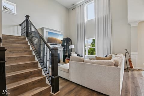 Living room at 875 Ventura Drive, Westfield, IN