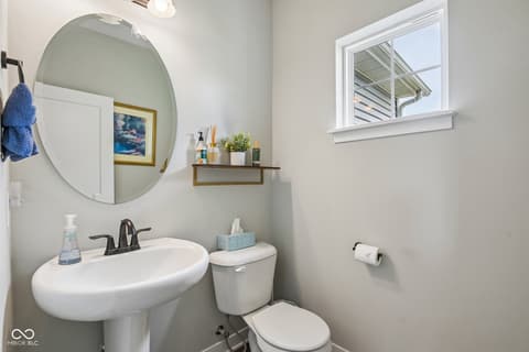 Photo of 875 Ventura Drive, Westfield, IN