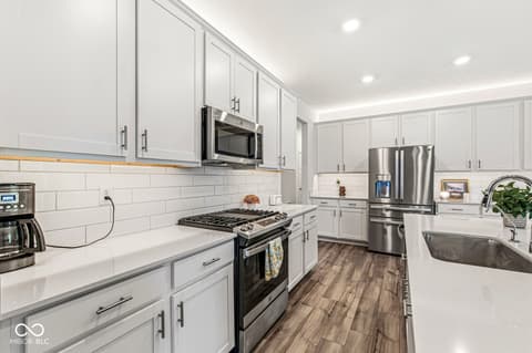 Kitchen at 9480 Edgerton Road, Pendleton, IN