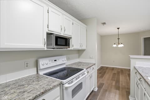 Photo of 11750 Glenbrook Court, Carmel, IN