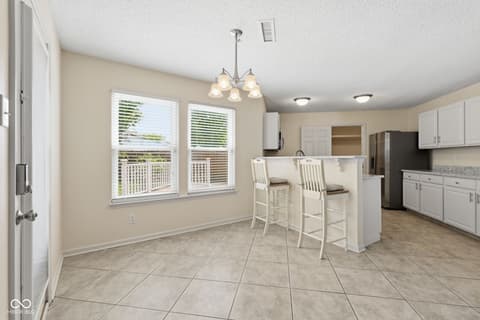 Kitchen at 10215 Lothbury Circle, Fishers, IN