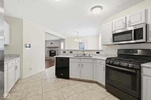 Kitchen at 10215 Lothbury Circle, Fishers, IN