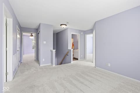 Loft — 10215 Lothbury Circle, Fishers, IN