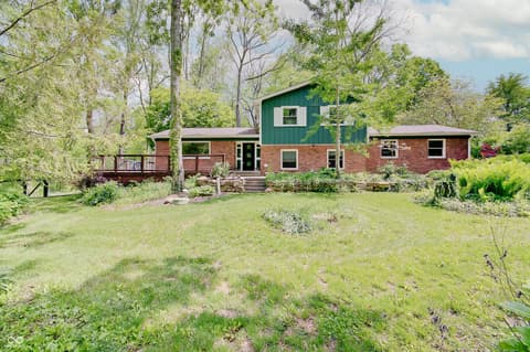 805 Eaglewood Drive